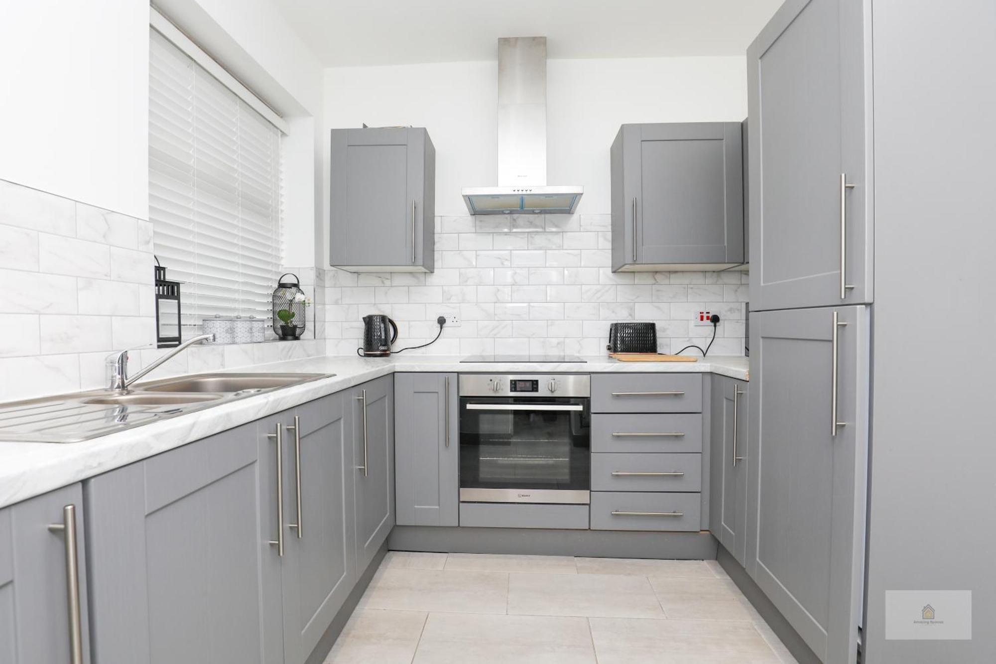Halsnead Properties St Helens Crank Екстериор снимка